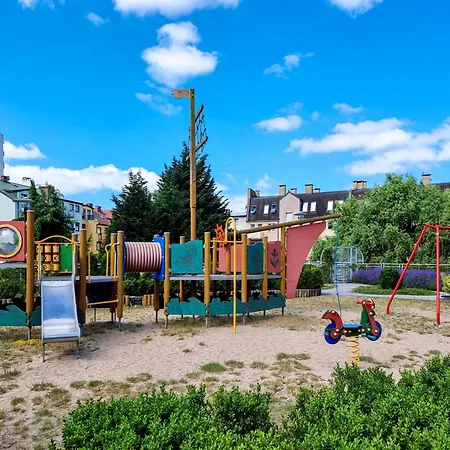 Visit Baltic - Kwartal Rozy Wiatrow Lawendowy Z Sypialnia I Balkonem Apartmán