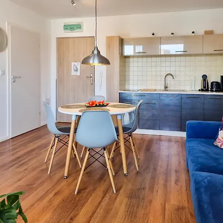 Apartmán Visit Baltic - Kwartal Rozy Wiatrow Lawendowy Z Sypialnia I Balkonem