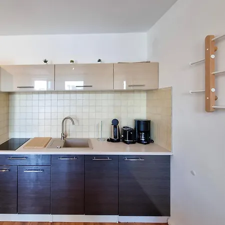 Apartmán Visit Baltic - Kwartal Rozy Wiatrow Lawendowy Z Sypialnia I Balkonem Svinoústí